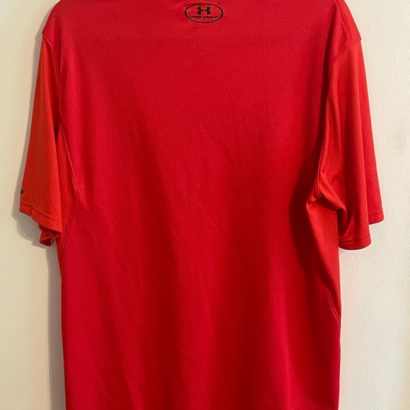 Men’s Under Armour Heat Gear Training Shirt - Picture 3 of 3